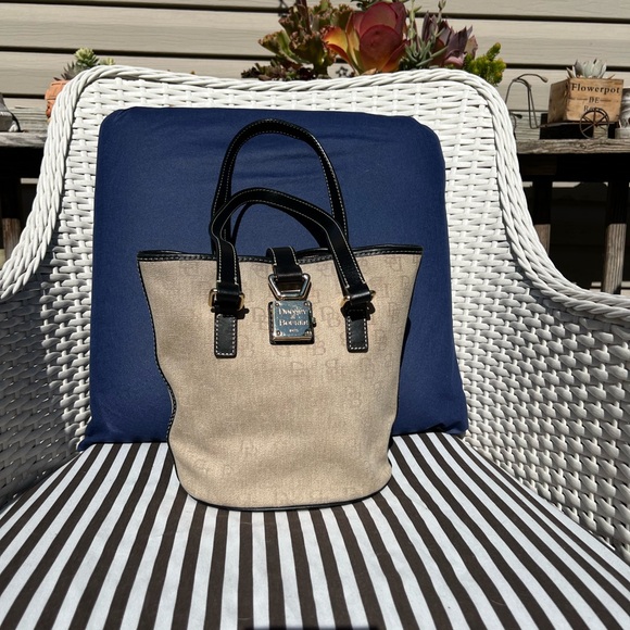 Dooney & Bourke North South Monogram Bucket Bag - Picture 1 of 15